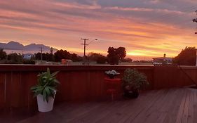 3 Bedroom Holiday Home In Prime Kaikoura Location!